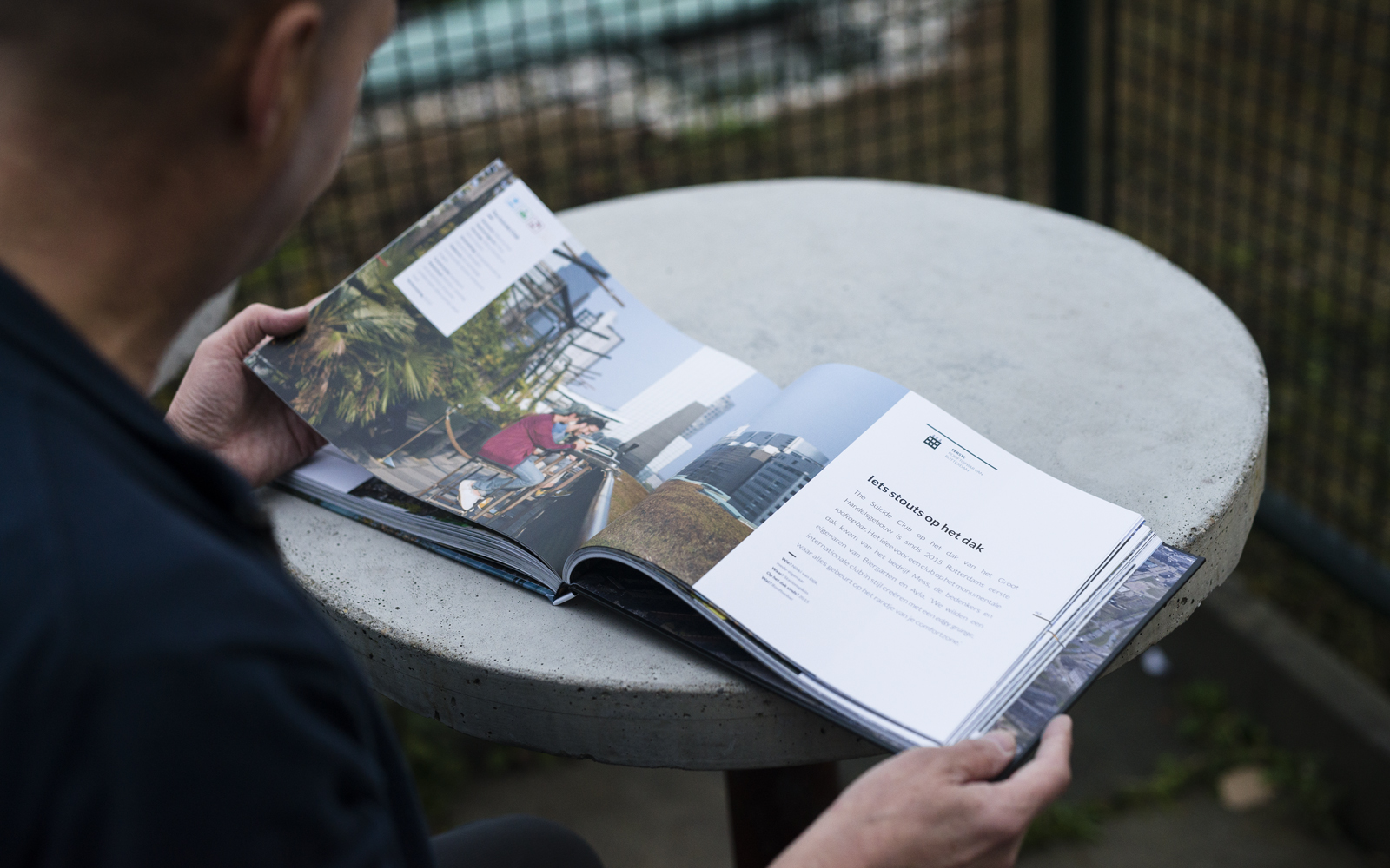 Esther Wienese in het Hoogkwartier Het Rotterdamse Dakenboek